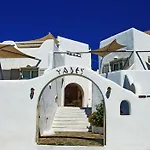 Yades - Sea View - Adults Only Apartahotel