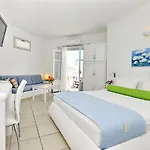 Lejlighedshotel Yades - Sea View - Adults Only