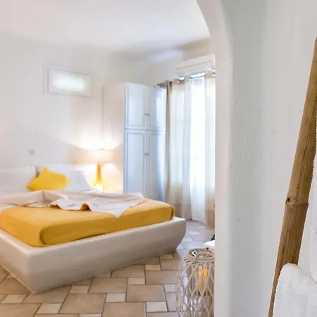 Hotel apartamentowy Yades - Sea View - Adults Only