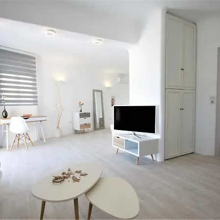 Hotel apartamentowy Yades - Sea View - Adults Only