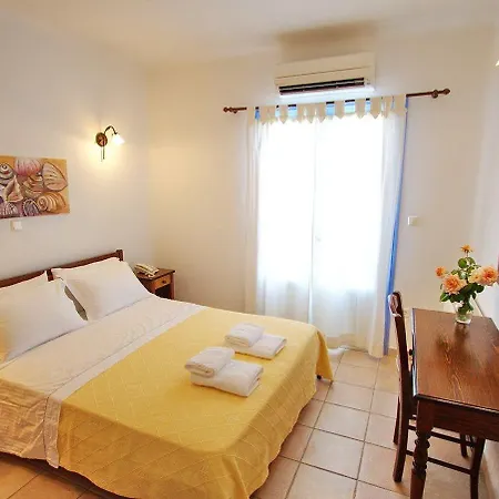 Lägenhetshotell Yades - Sea View - Adults Only 2*